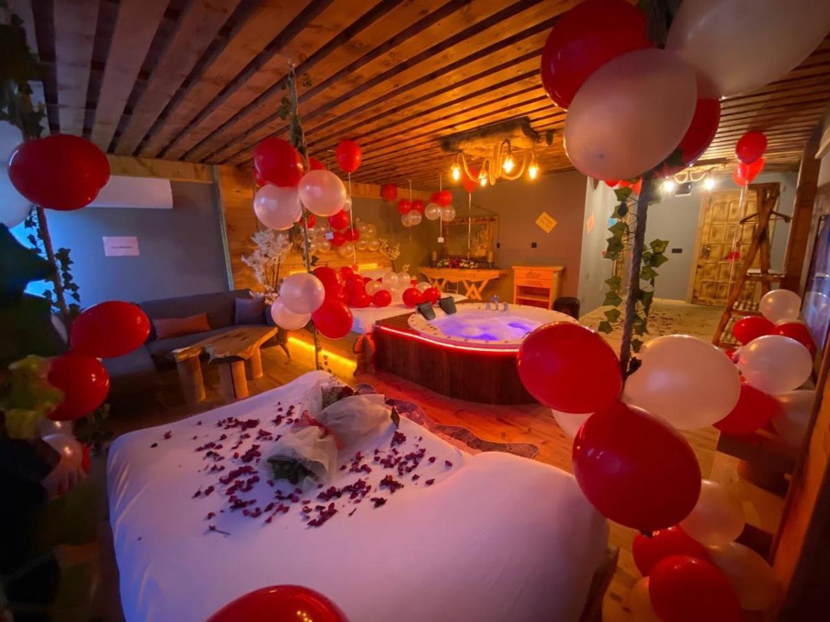 Bed and Breakfast Heaven Vip Wooden Palace à Ardeşen Extérieur photo
