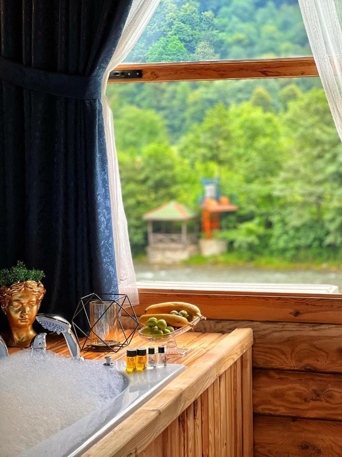 Bed and Breakfast Heaven Vip Wooden Palace à Ardeşen Extérieur photo