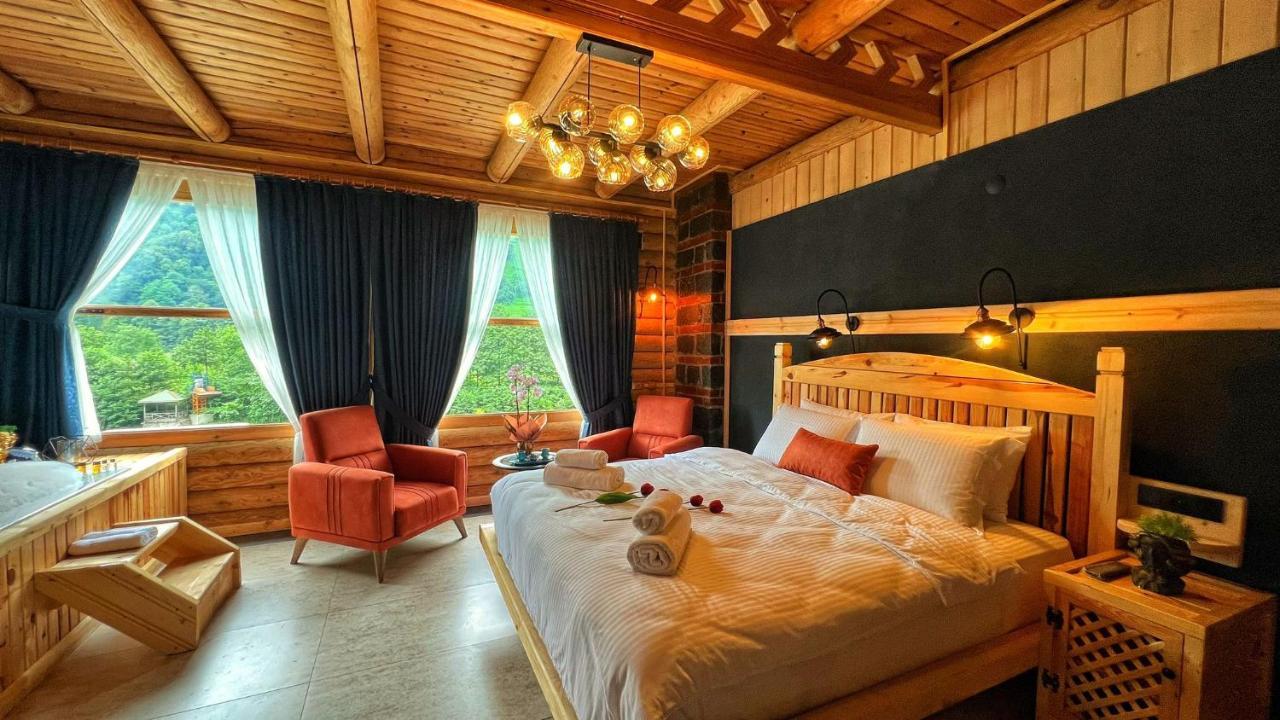 Bed and Breakfast Heaven Vip Wooden Palace à Ardeşen Extérieur photo