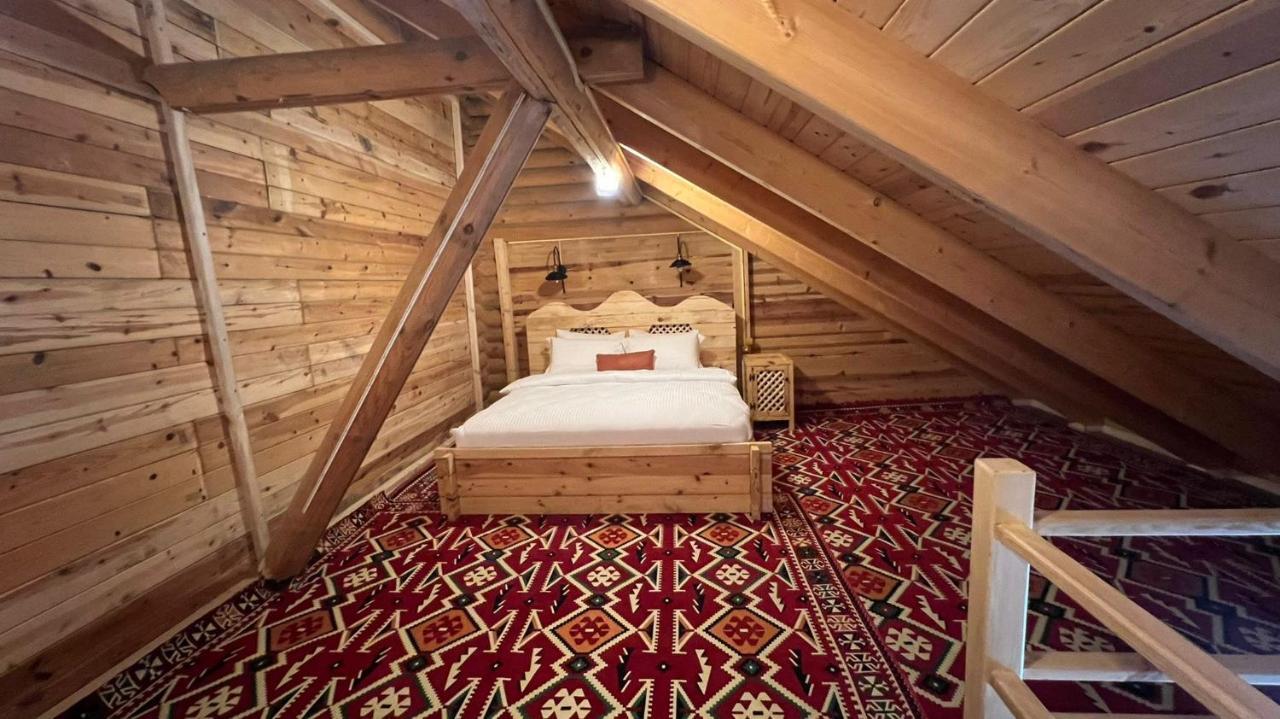 Bed and Breakfast Heaven Vip Wooden Palace à Ardeşen Extérieur photo